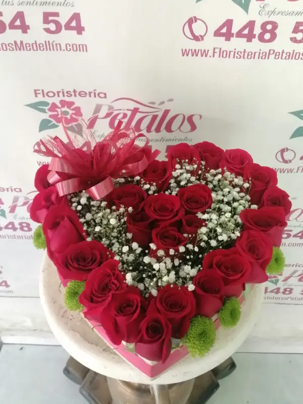 floristeria-flores-medellin-mi-vida-es-mas-hermosa-desde-el-dia-en-que-mi-corazon-se-lleno-de-amor-por-ti-floristeria-flores-medellin-antioquia